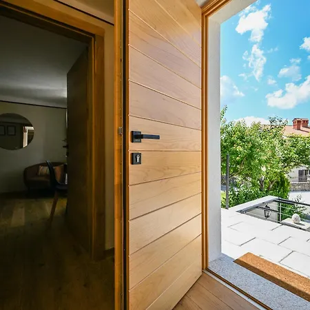 Apartment Medanni Izola